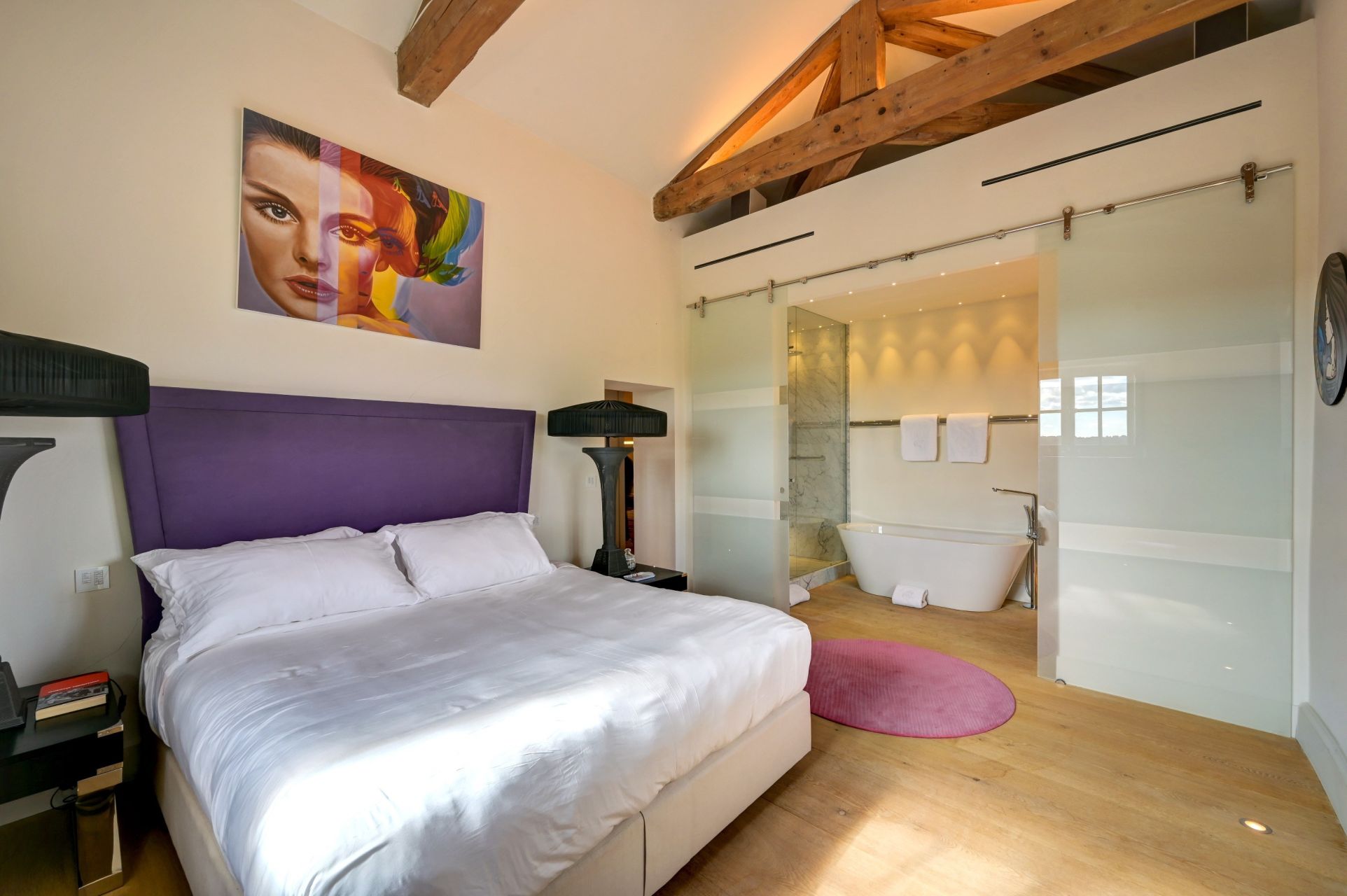 propriété de luxe 20 Pièces en location saisonnière sur LAMBESC (13410)