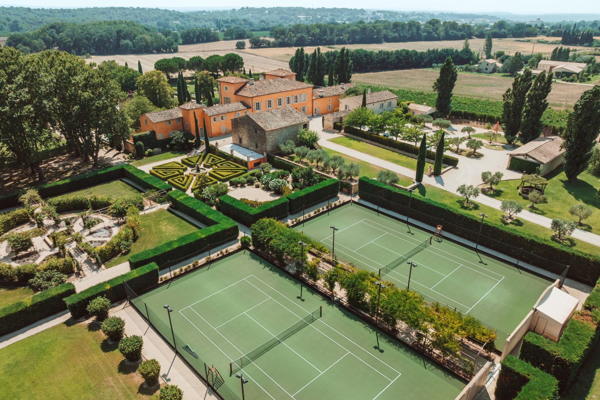 propriété de luxe 20 Pièces en location saisonnière sur AIX EN PROVENCE (13100)