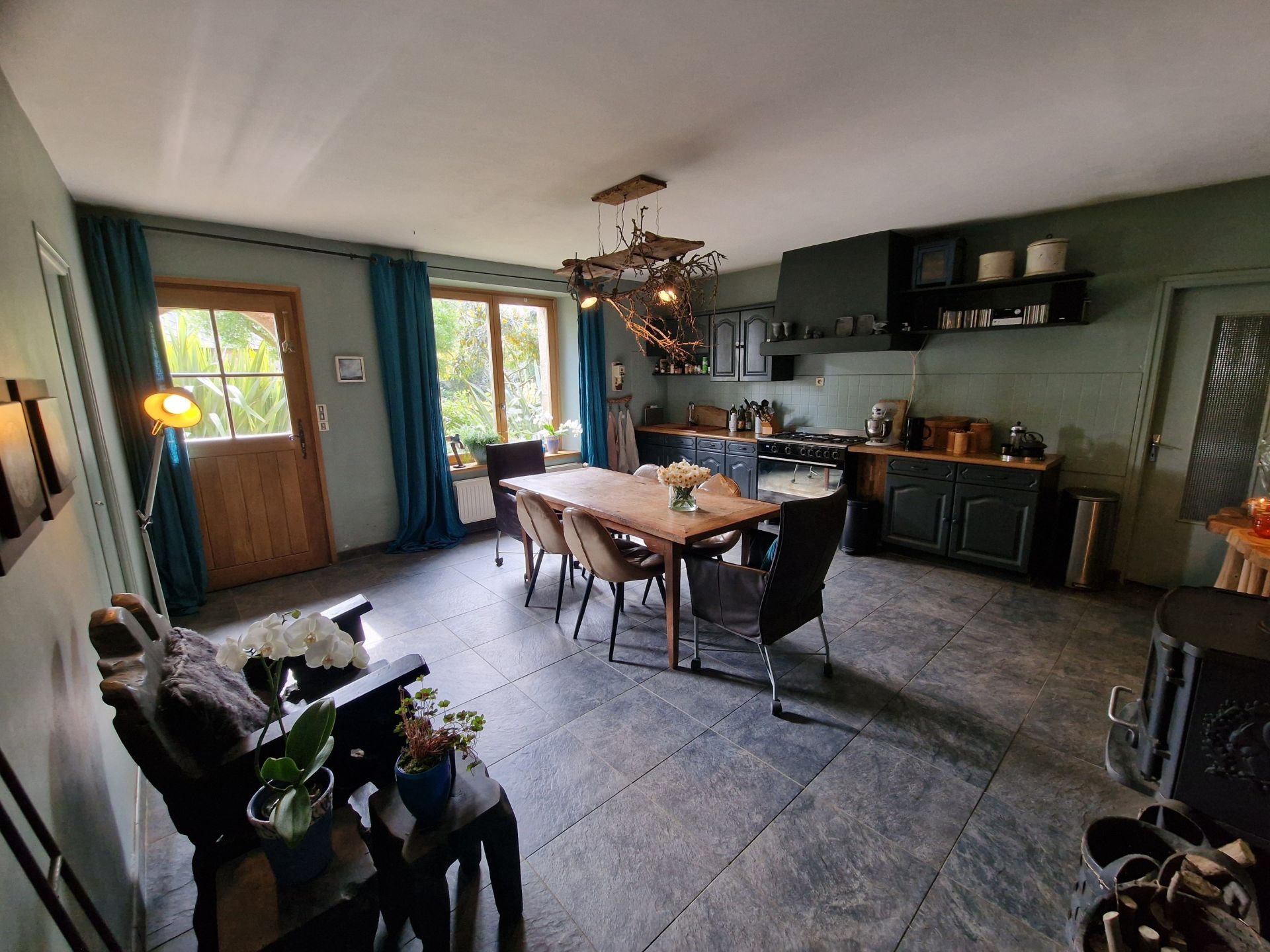 luxury property 8 Rooms for sale on PLOUEC DU TRIEUX (22260)