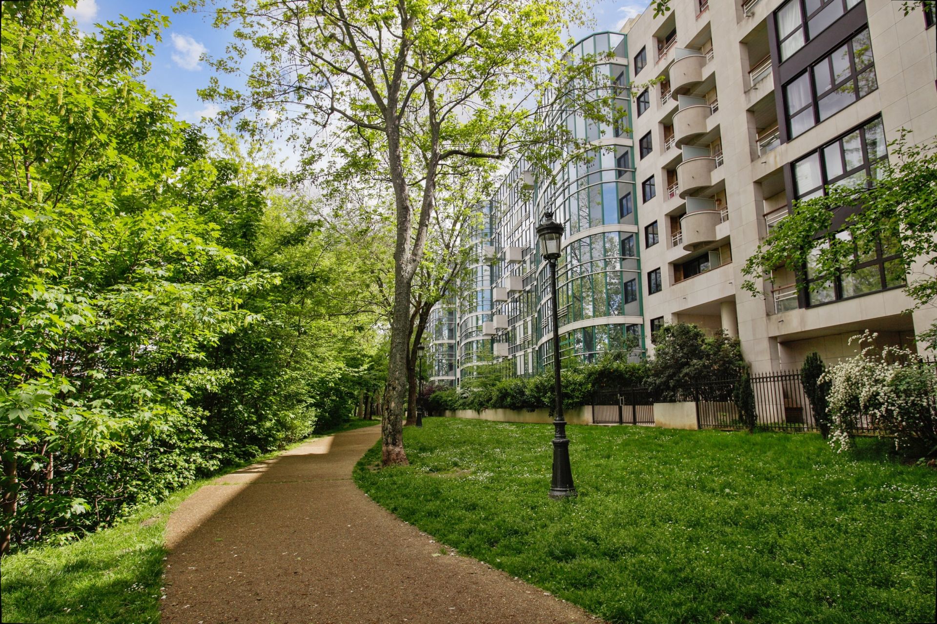 appartement de luxe 4 Pièces en vente sur LEVALLOIS PERRET (92300)