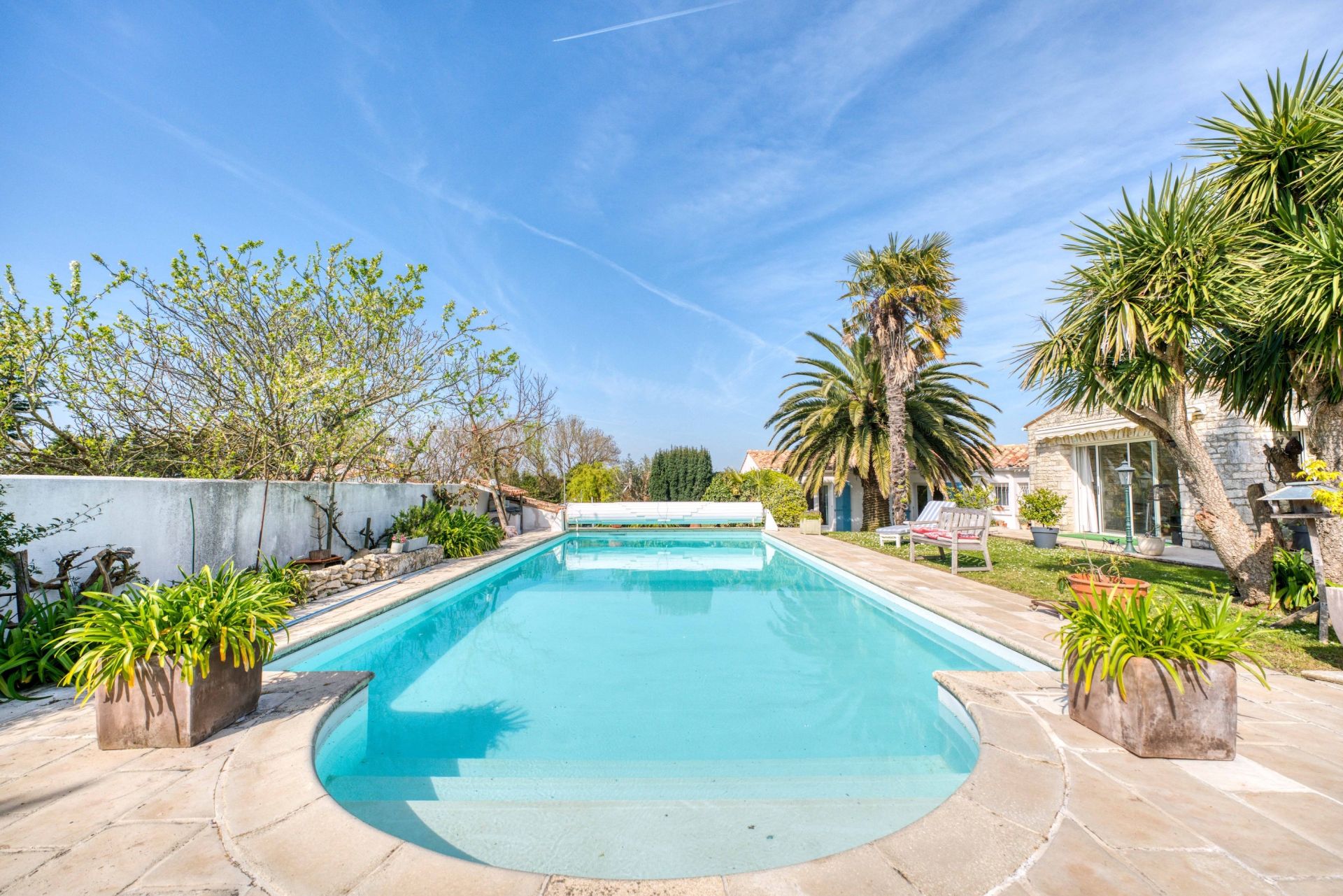 maison de luxe 10 Pièces en vente sur LE CHATEAU D OLERON (17480)