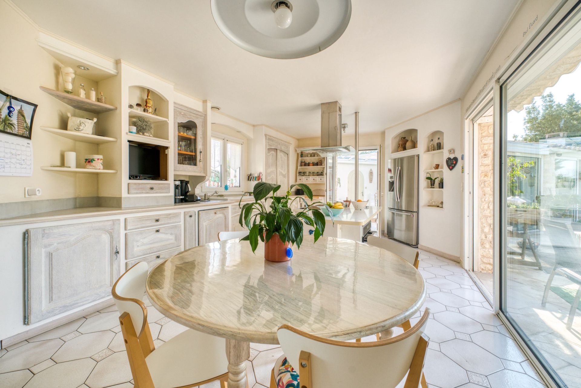 maison de luxe 10 Pièces en vente sur LE CHATEAU D OLERON (17480)