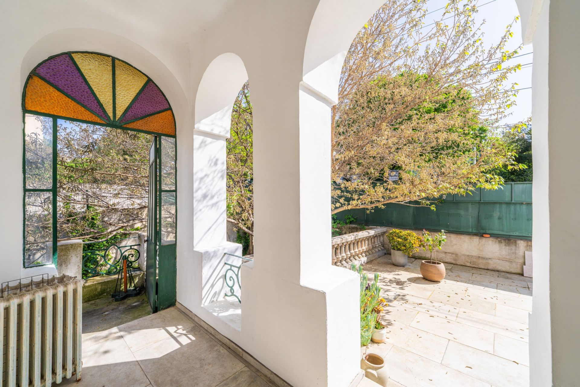 luxury house 6 Rooms for sale on MARSEILLE (13012)