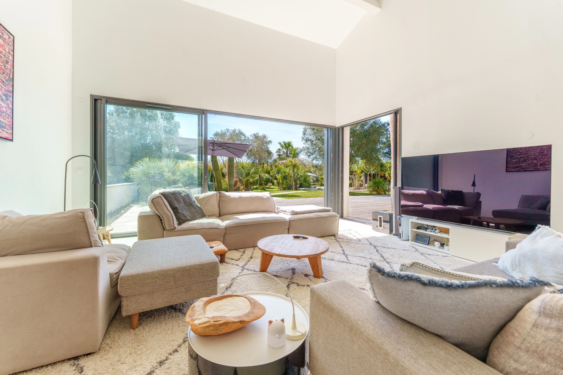 luxury house 6 Rooms for sale on LATTES (34970)