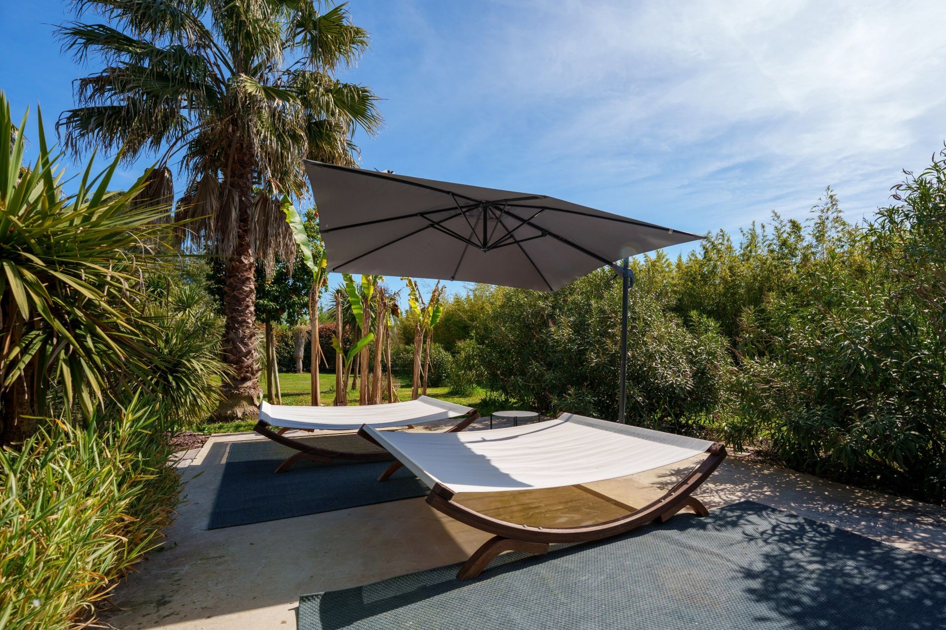 luxury house 6 Rooms for sale on LATTES (34970)