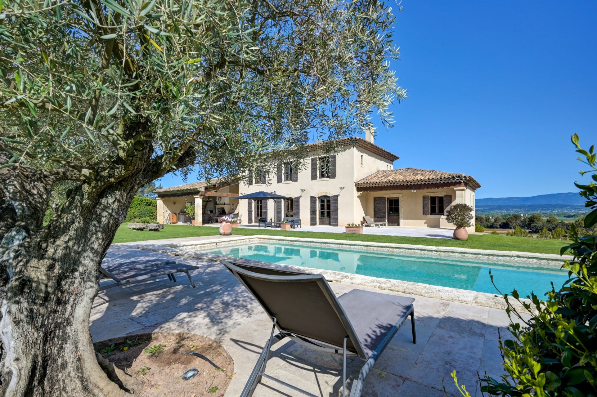 maison de luxe 8 Pièces en vente sur MEYRARGUES (13650)