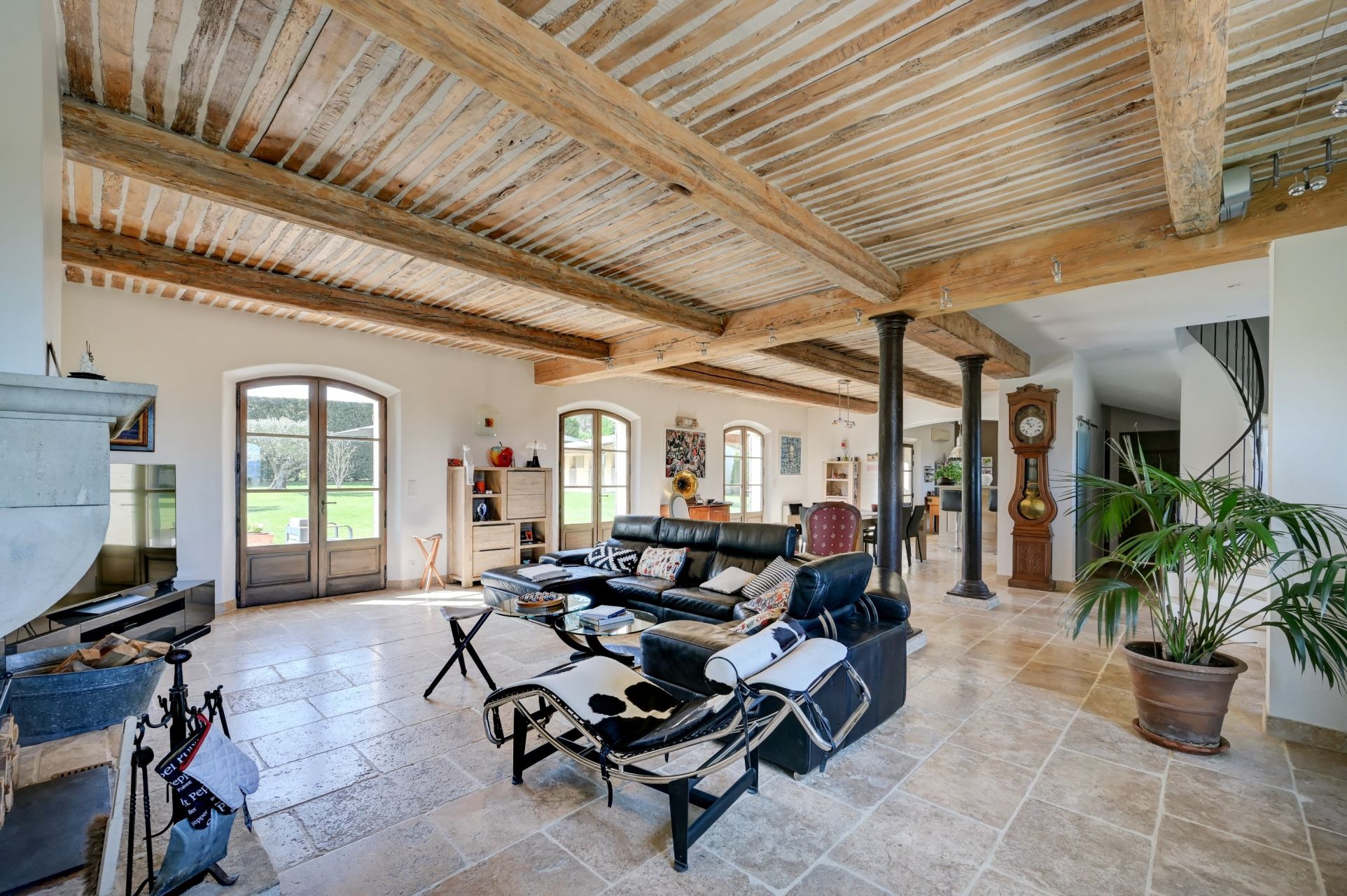 maison de luxe 8 Pièces en vente sur MEYRARGUES (13650)