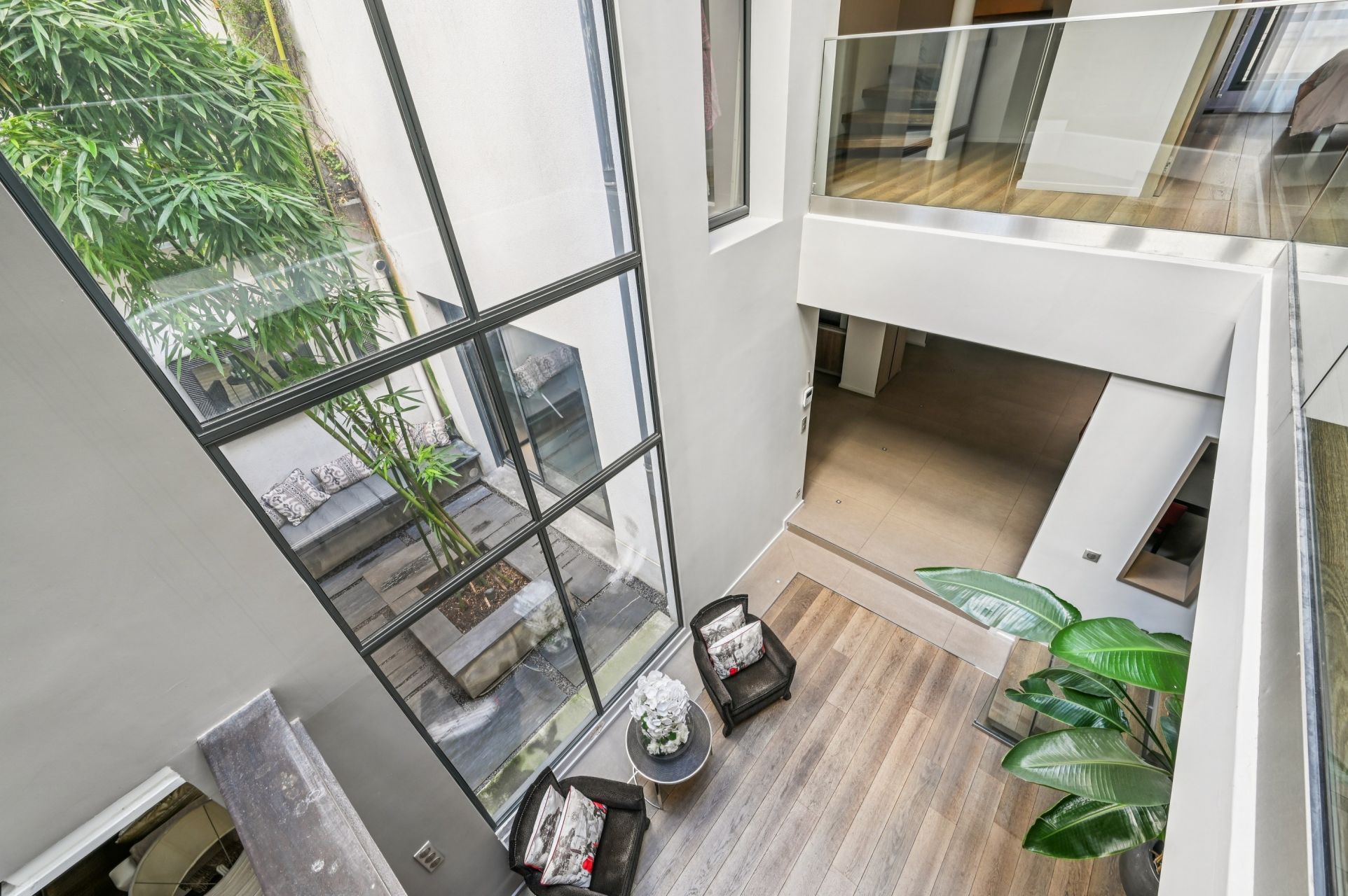 mansion (hôtel particulier) 7 Rooms for sale on PARIS (75015)