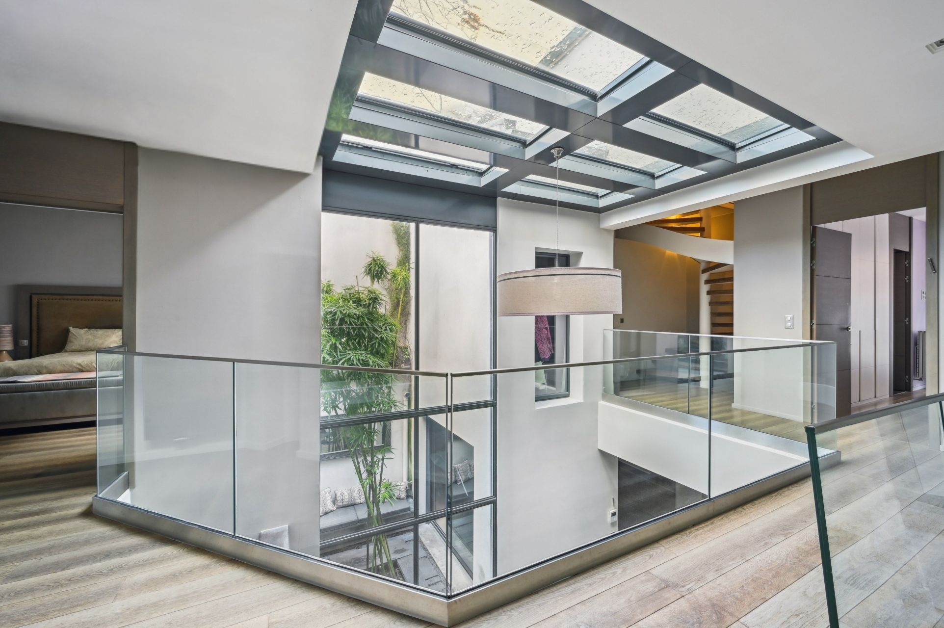mansion (hôtel particulier) 7 Rooms for sale on PARIS (75015)