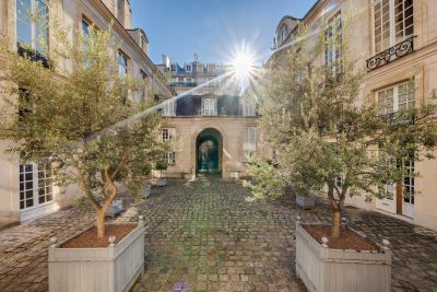 Sale Luxury apartment Paris 4 6&nbsp;Rooms 218.63&nbsp;m²