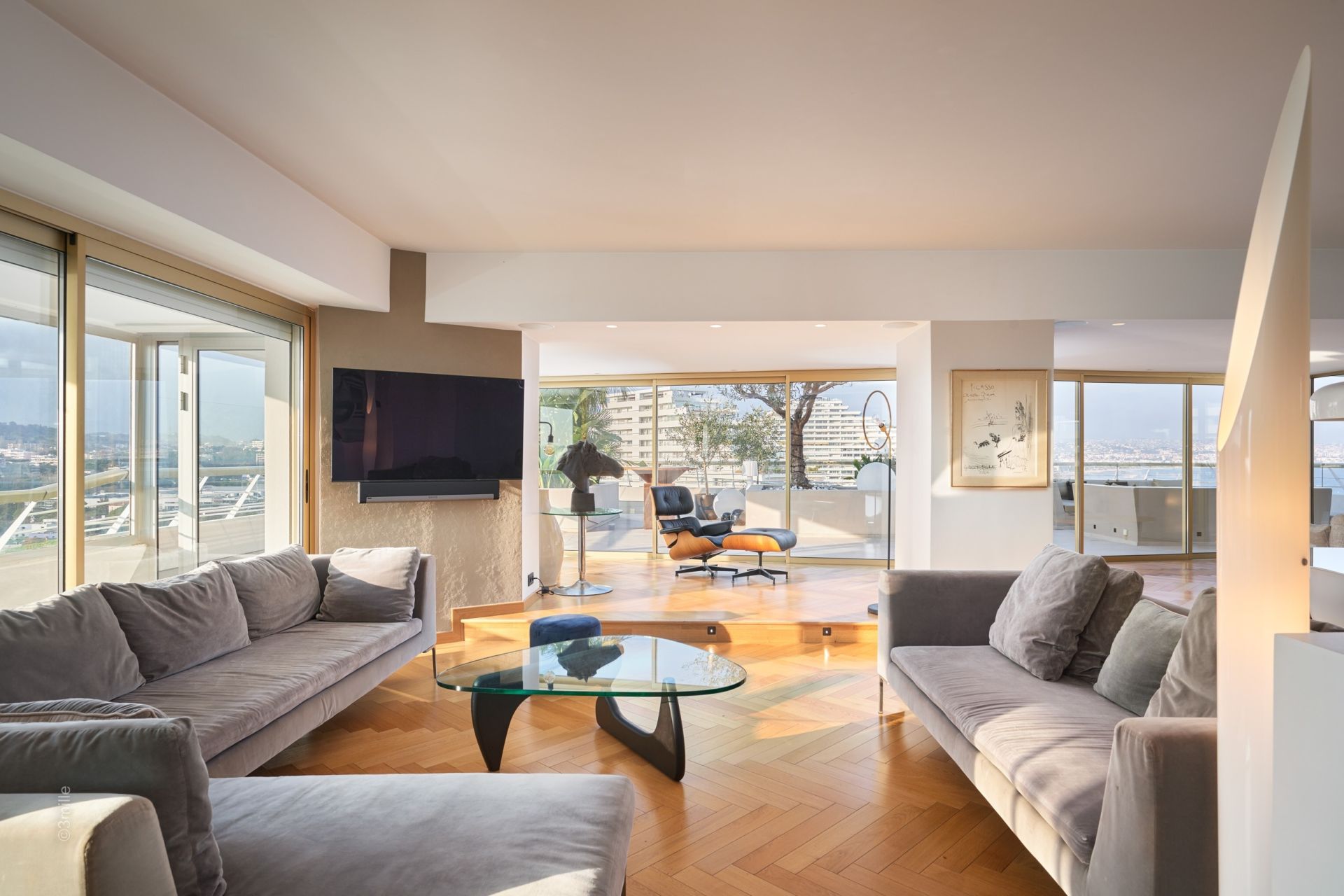 penthouse 7 Rooms for sale on VILLENEUVE LOUBET (06270)