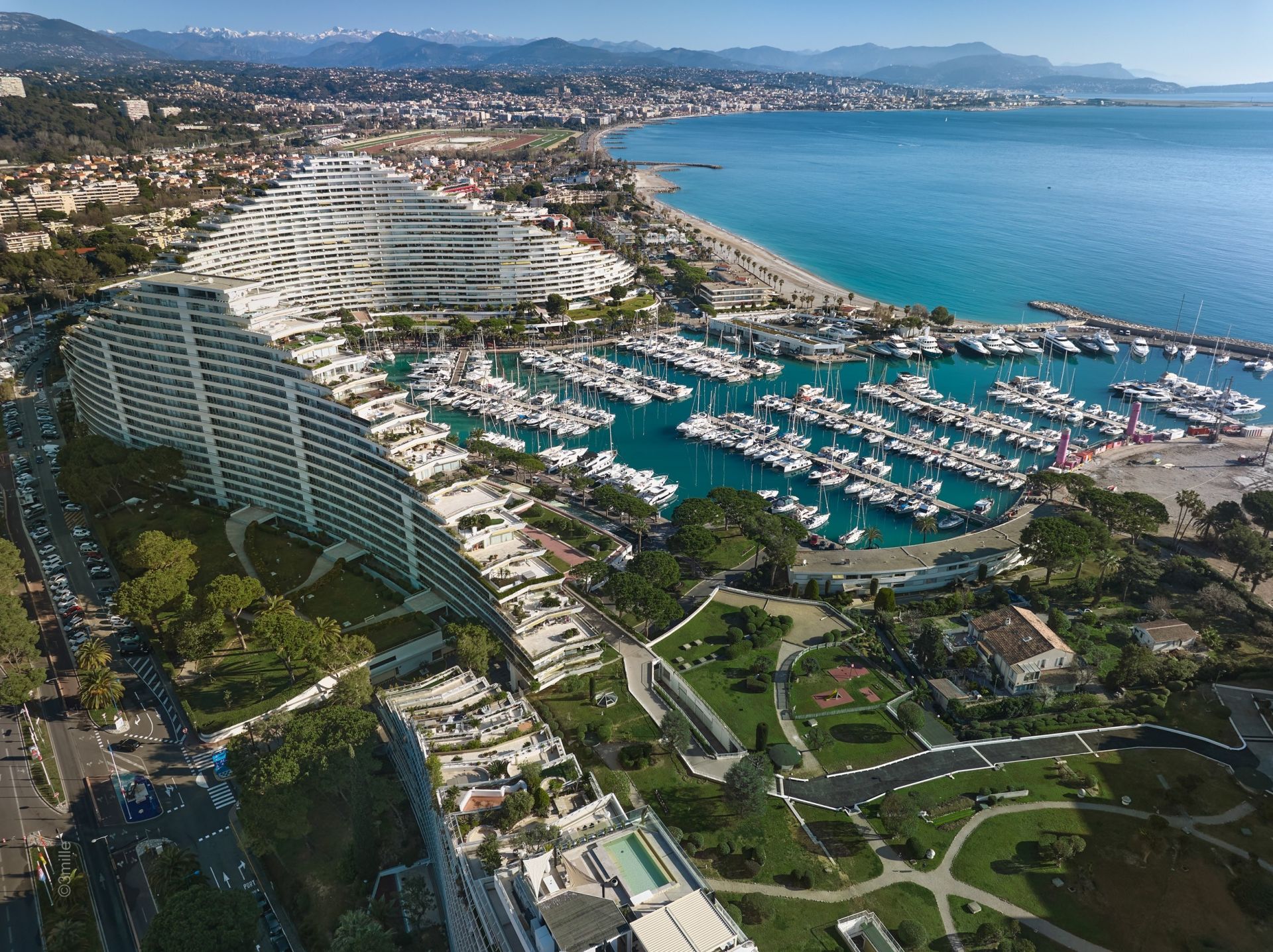 penthouse 7 Rooms for sale on VILLENEUVE LOUBET (06270)