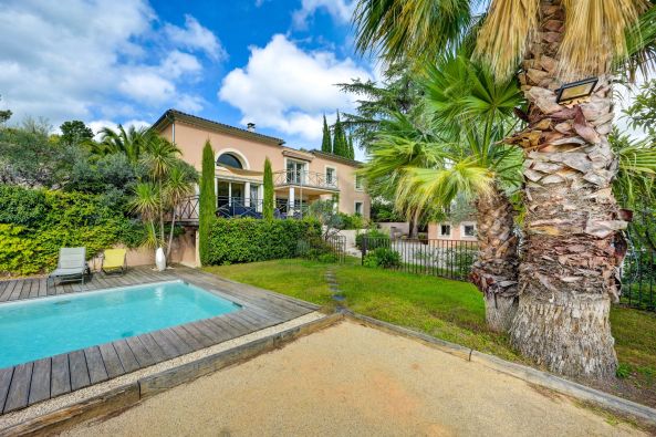 Sale Luxury house Éguilles 6&nbsp;Rooms 194&nbsp;m²