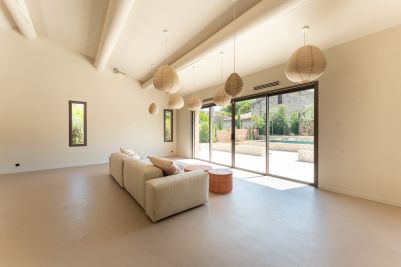 Sale Townhouse Saint-Rémy-de-Provence 6&nbsp;Rooms 231&nbsp;m²
