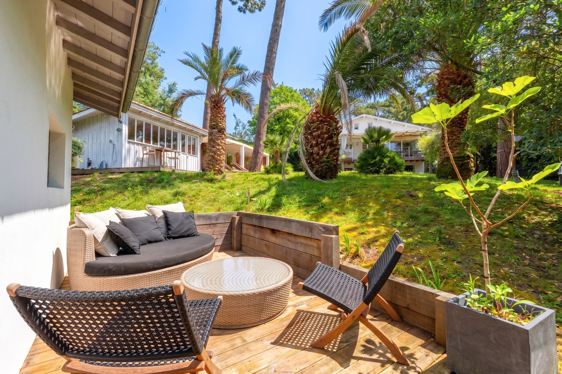 luxury house 9 Rooms for sale on ARCACHON (33120)