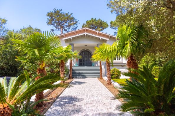Sale Luxury house Arcachon 9&nbsp;Rooms 225&nbsp;m²
