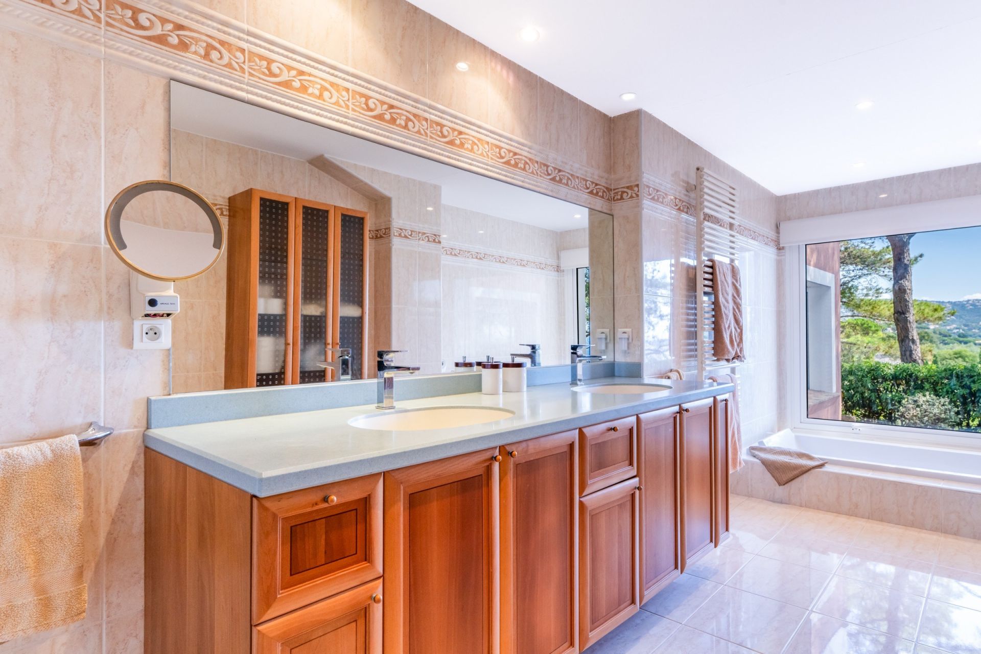 maison provençale de luxe 10 Pièces en vente sur STE MAXIME (83120)