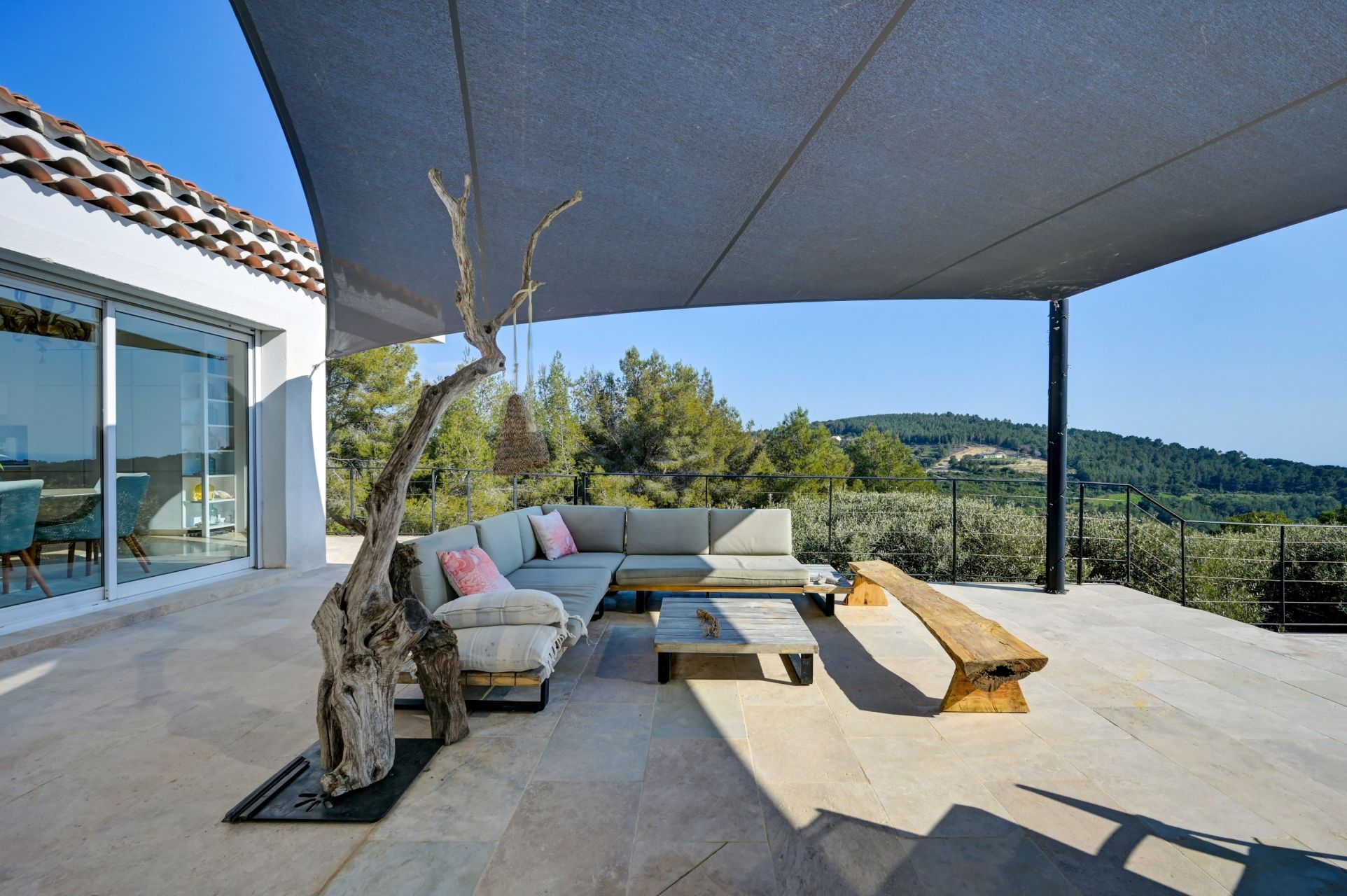maison de luxe 7 Pièces en vente sur ST CYR SUR MER (83270)