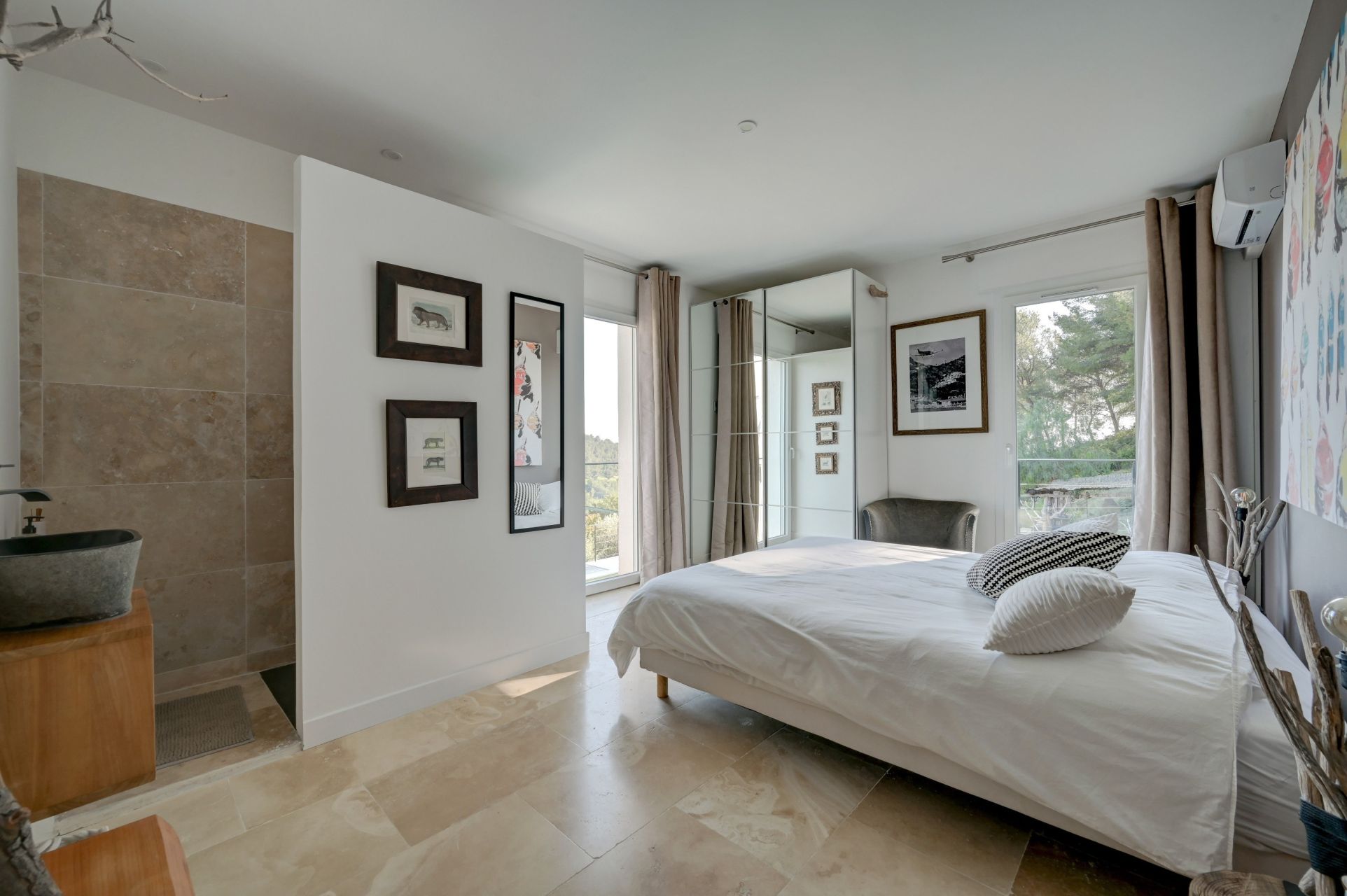 maison de luxe 7 Pièces en vente sur ST CYR SUR MER (83270)