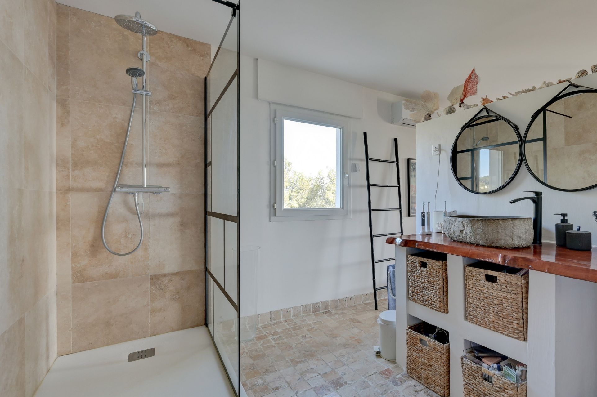 maison de luxe 7 Pièces en vente sur ST CYR SUR MER (83270)