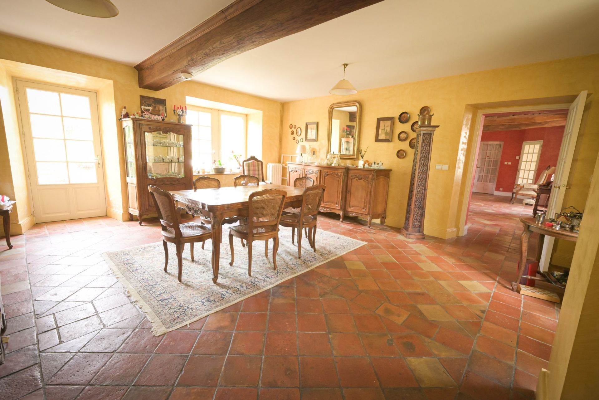 luxury house 9 Rooms for sale on BAYEUX (14400)