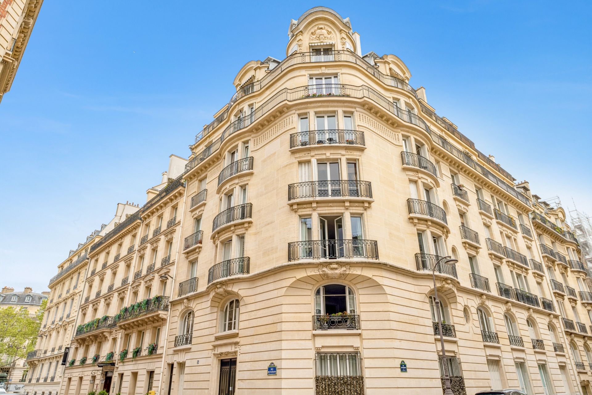appartement de luxe 3 Pièces en vente sur PARIS (75116)