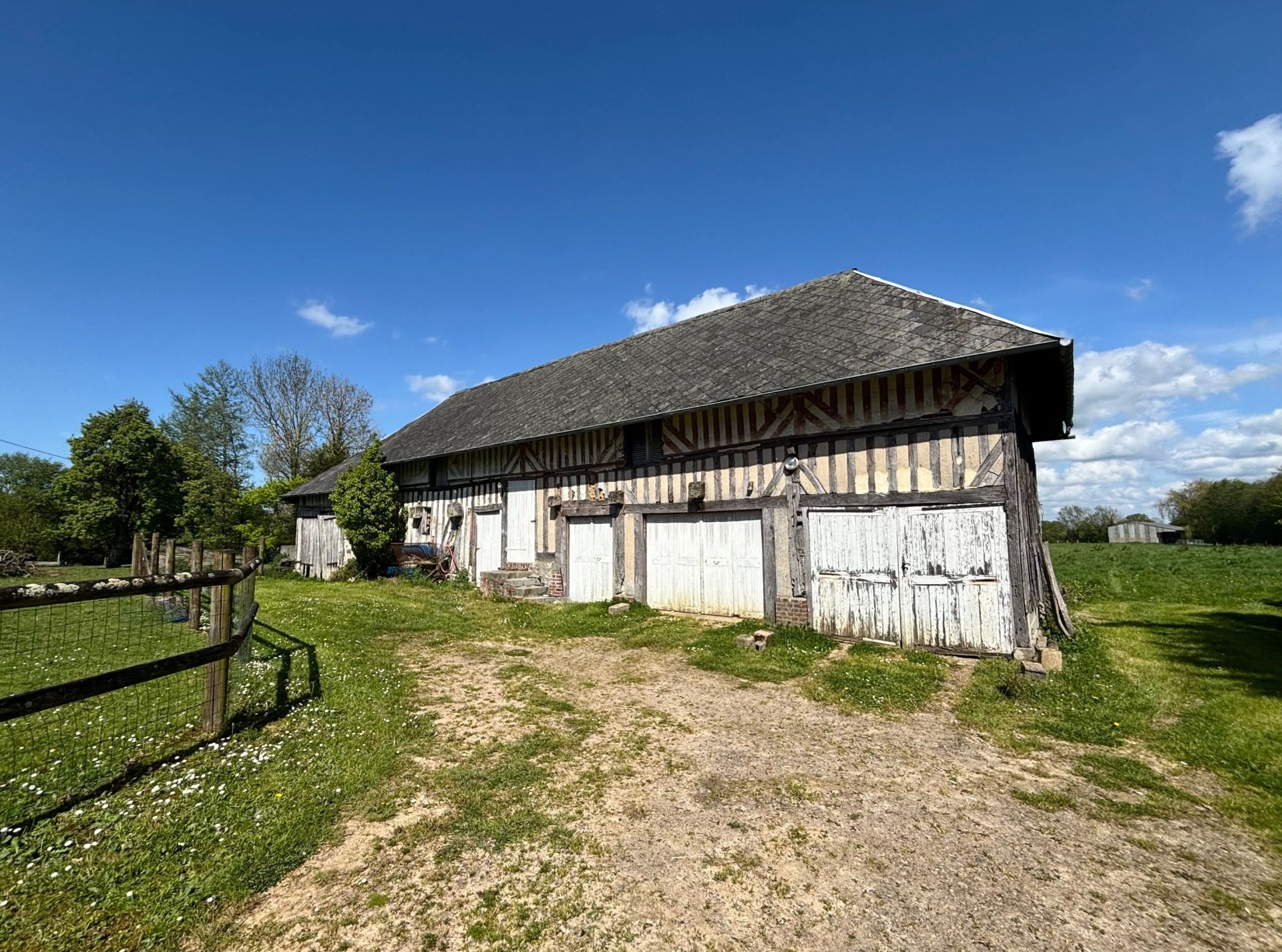 maison de luxe 6 Pièces en vente sur BONNEBOSQ (14340)