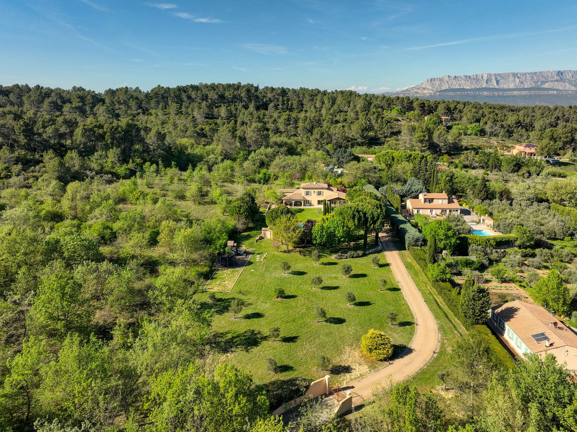 maison de luxe 8 Pièces en vente sur AIX EN PROVENCE (13100)