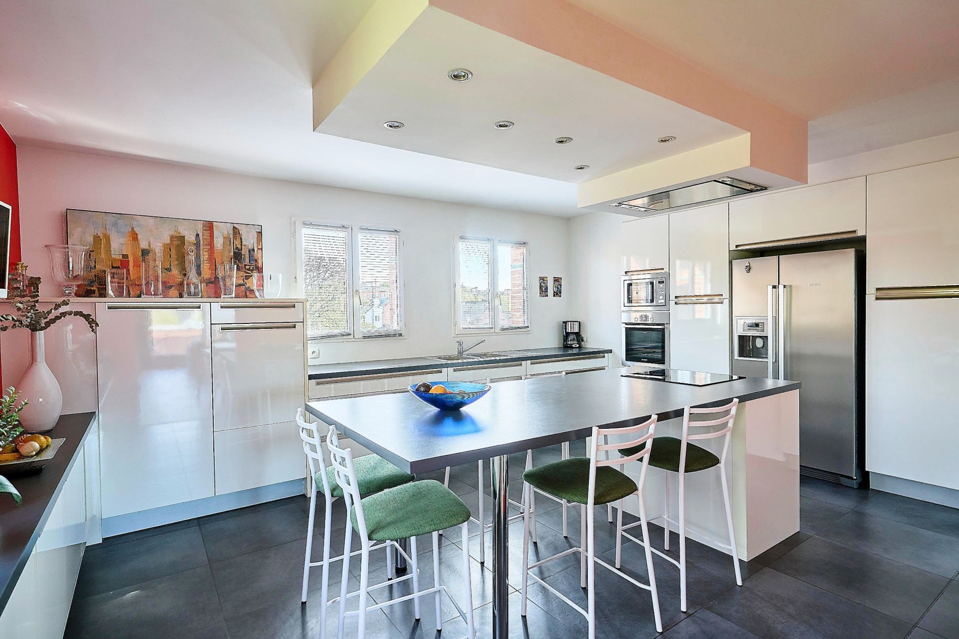 luxury apartment 5 Rooms for sale on LILLE (59800)
