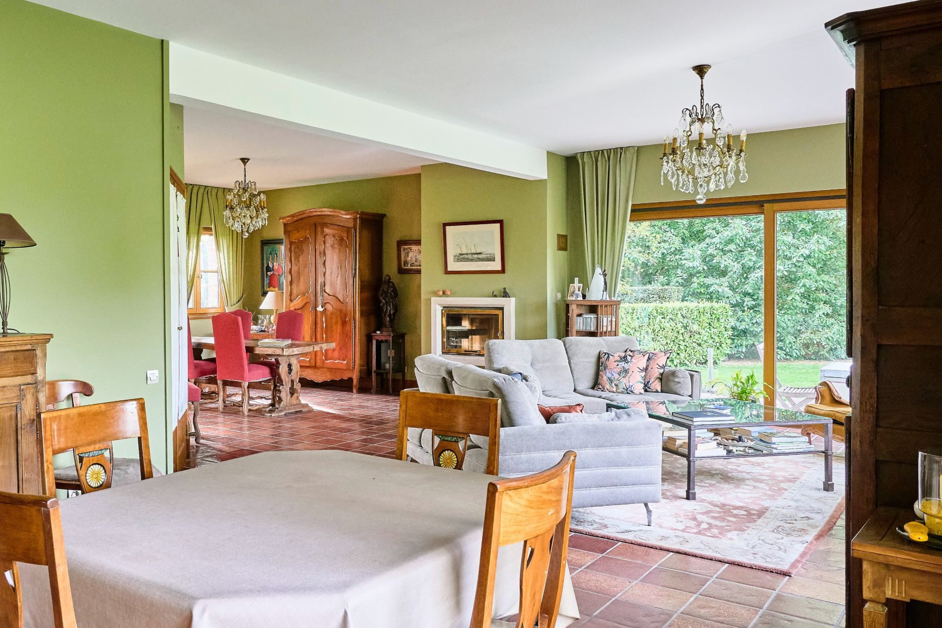 luxury house 13 Rooms for sale on STEENWERCK (59181)