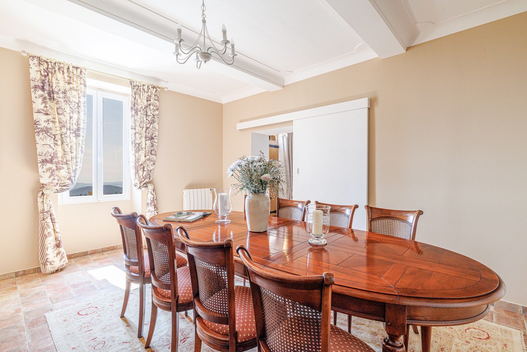 bastide 9 Rooms for sale on VENCE (06140)