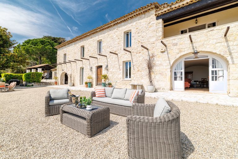 bastide 9 Pièces en vente sur VENCE (06140)