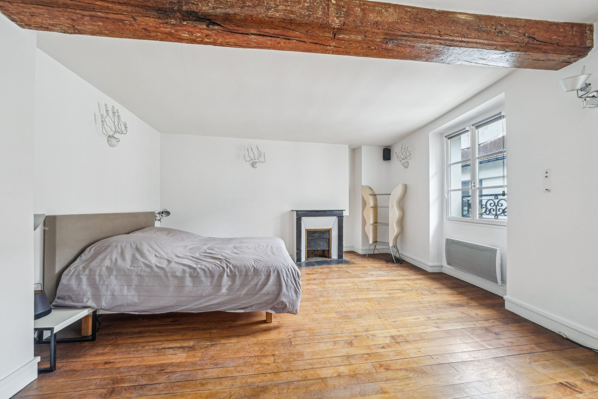 luxury apartment 2 Rooms for sale on PARIS (75006)