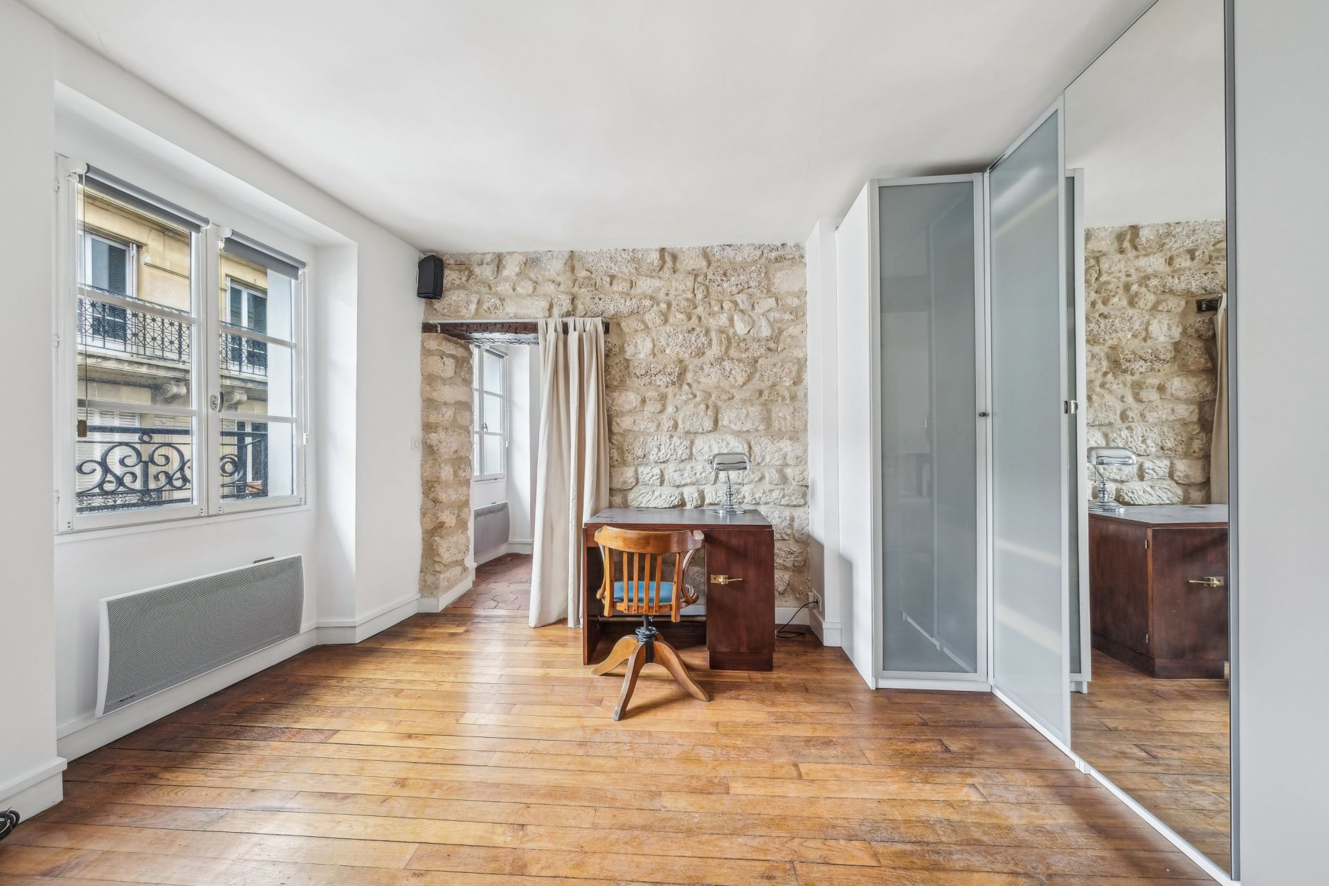 luxury apartment 2 Rooms for sale on PARIS (75006)