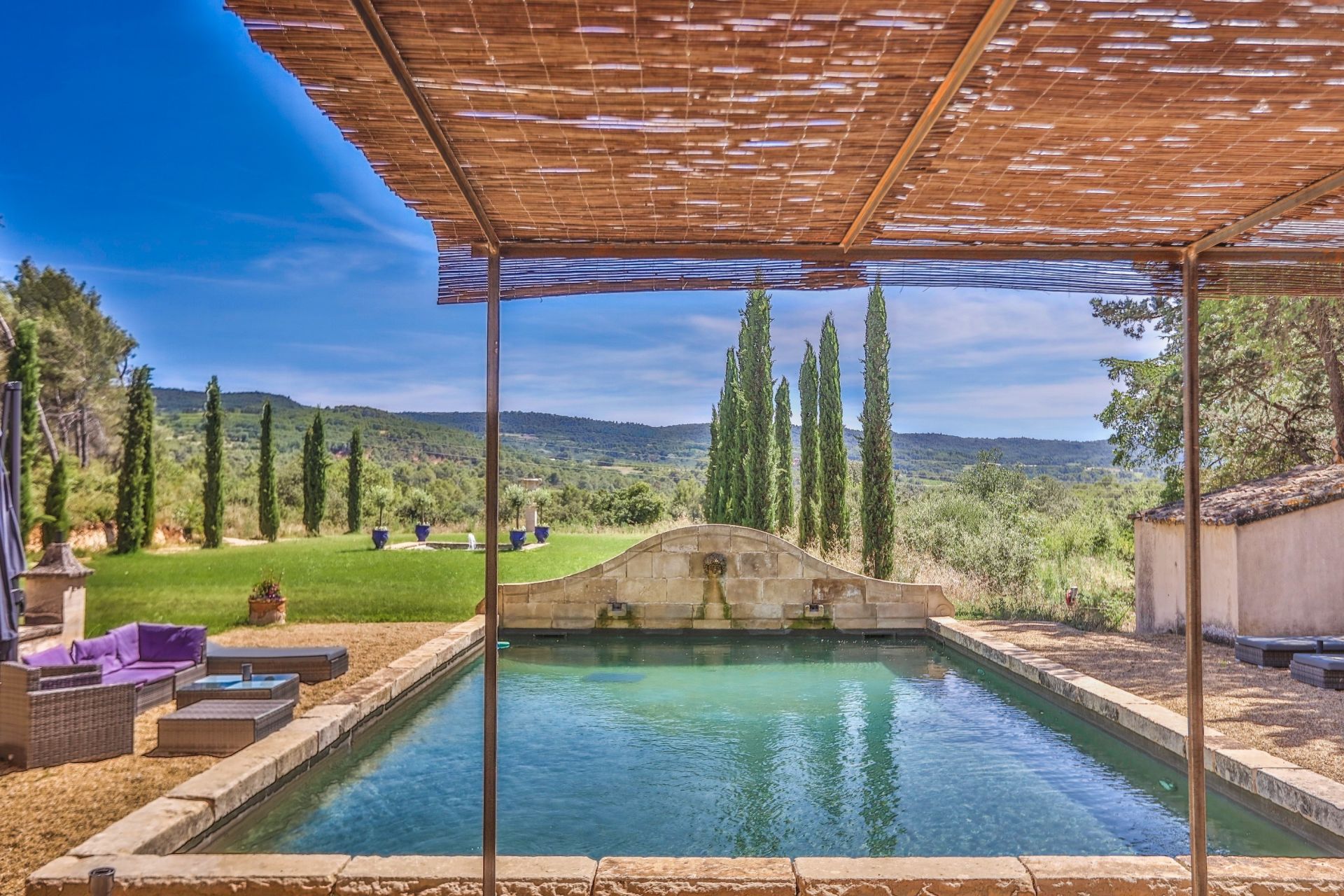 propriété de luxe 15 Pièces en vente sur BONNIEUX (84480)