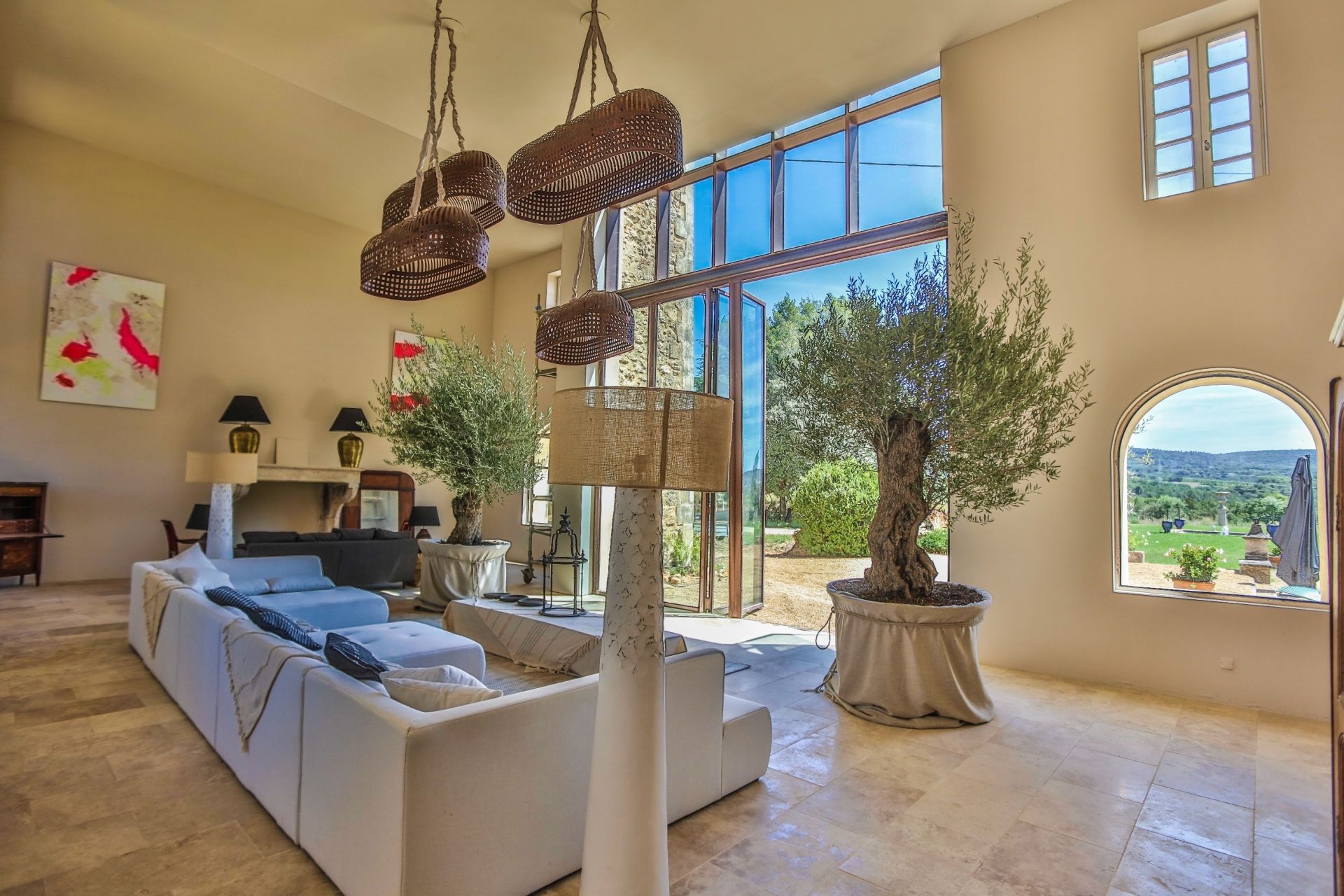 propriété de luxe 15 Pièces en vente sur BONNIEUX (84480)