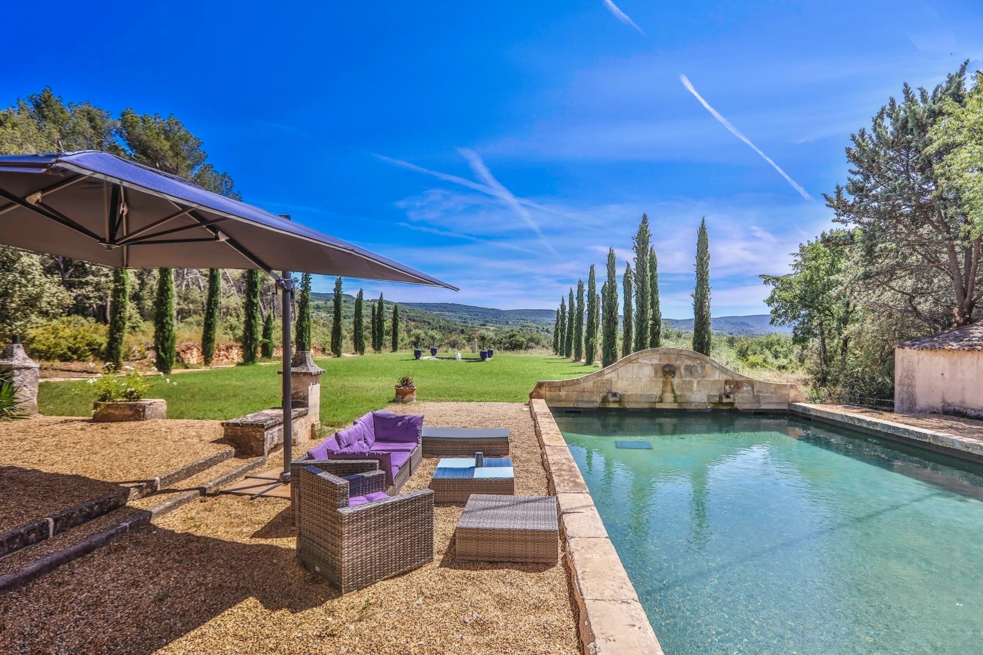 propriété de luxe 15 Pièces en vente sur BONNIEUX (84480)