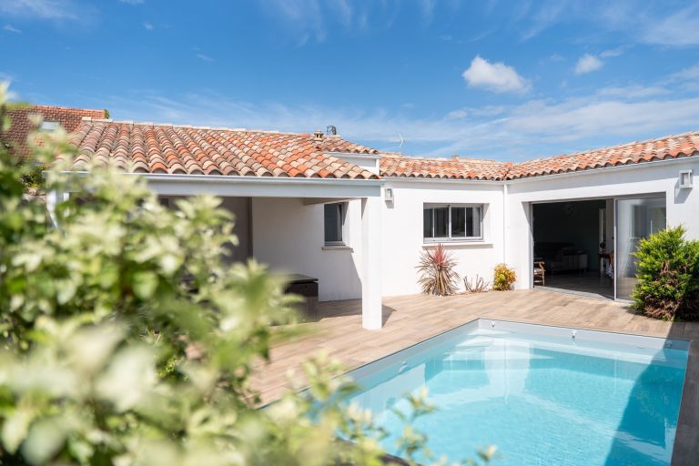 maison de luxe 4 Pièces en vente sur LA ROCHELLE (17000)