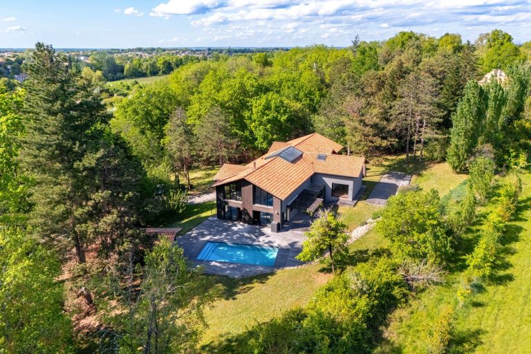 maison de luxe 10 Pièces en vente sur BORDEAUX (33000)