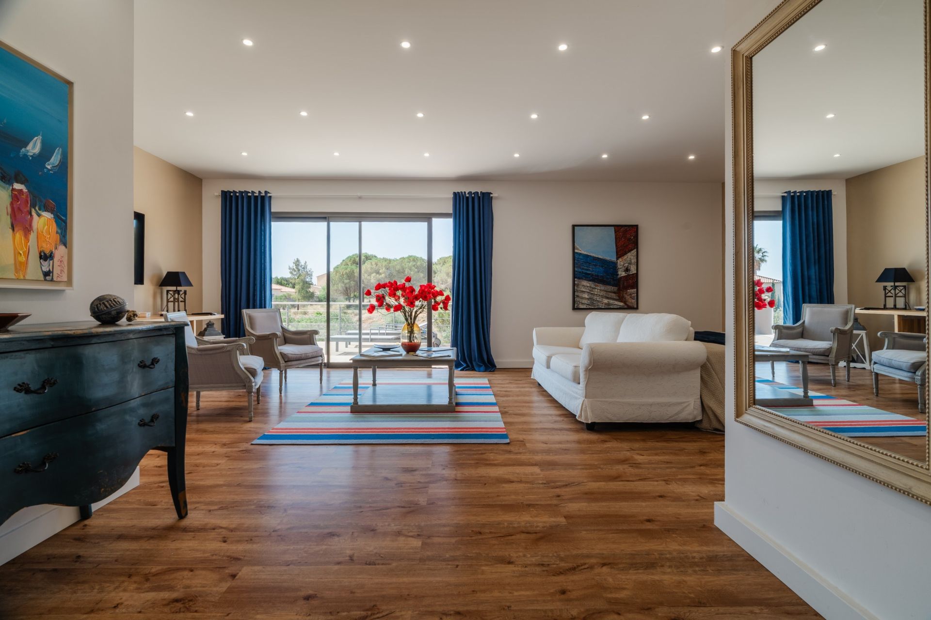 luxury house 7 Rooms for sale on NARBONNE (11100)