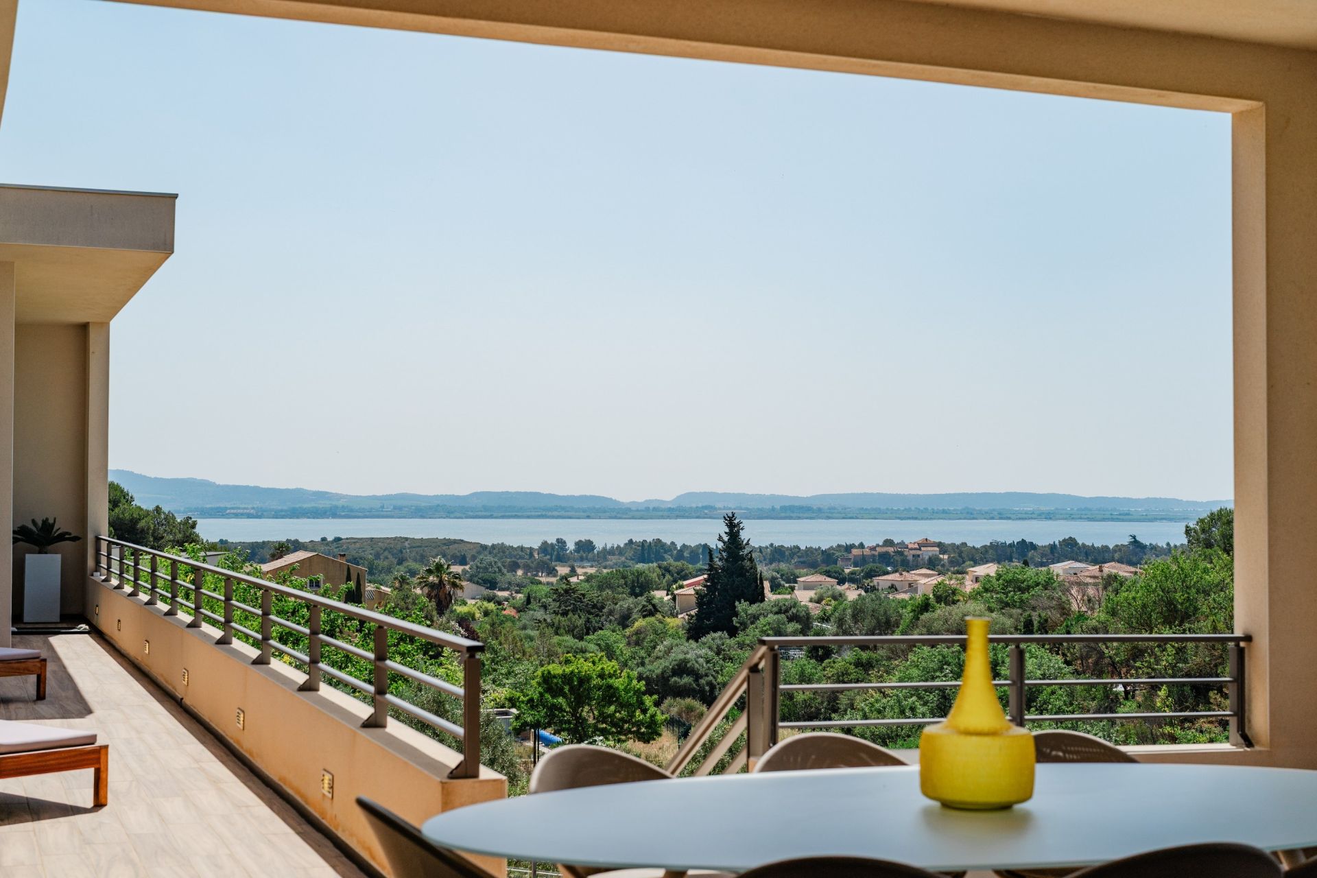 luxury house 7 Rooms for sale on NARBONNE (11100)