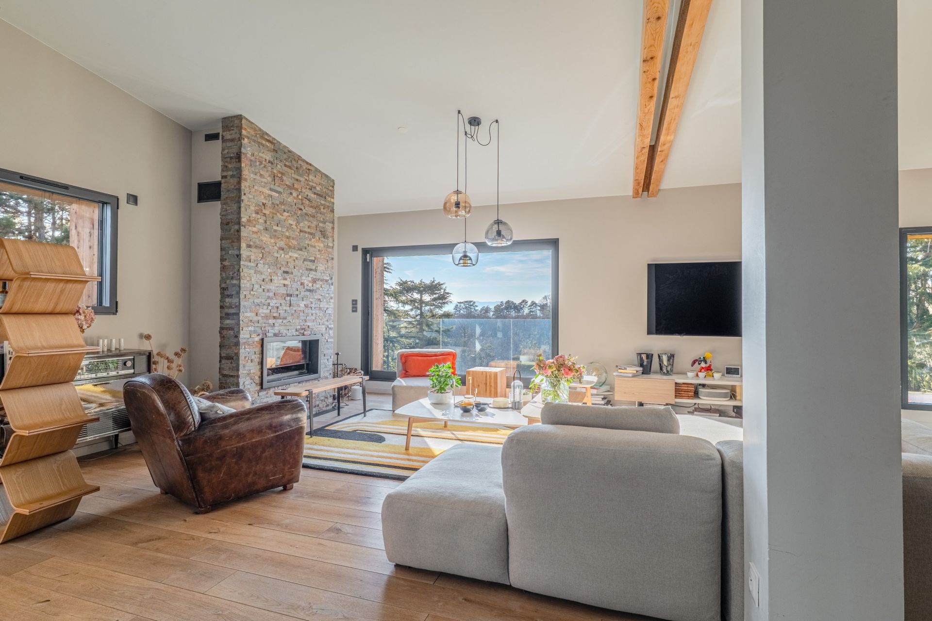 architect's house 9 Rooms for sale on ST DIDIER AU MONT D OR (69370)
