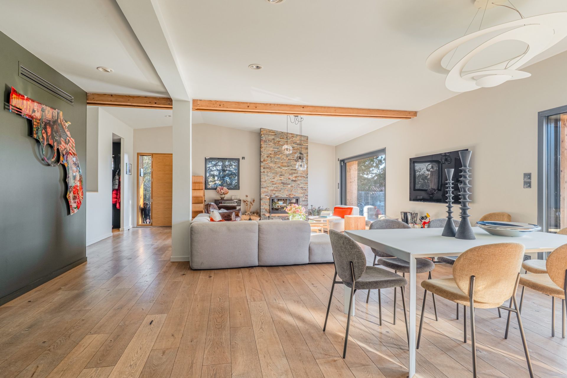 architect's house 9 Rooms for sale on ST DIDIER AU MONT D OR (69370)