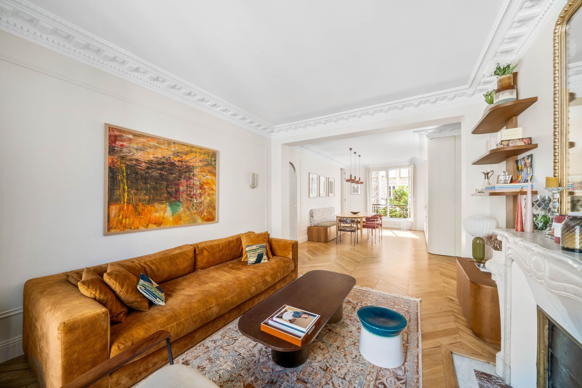 luxury apartment 4 Rooms for sale on PARIS (75018)