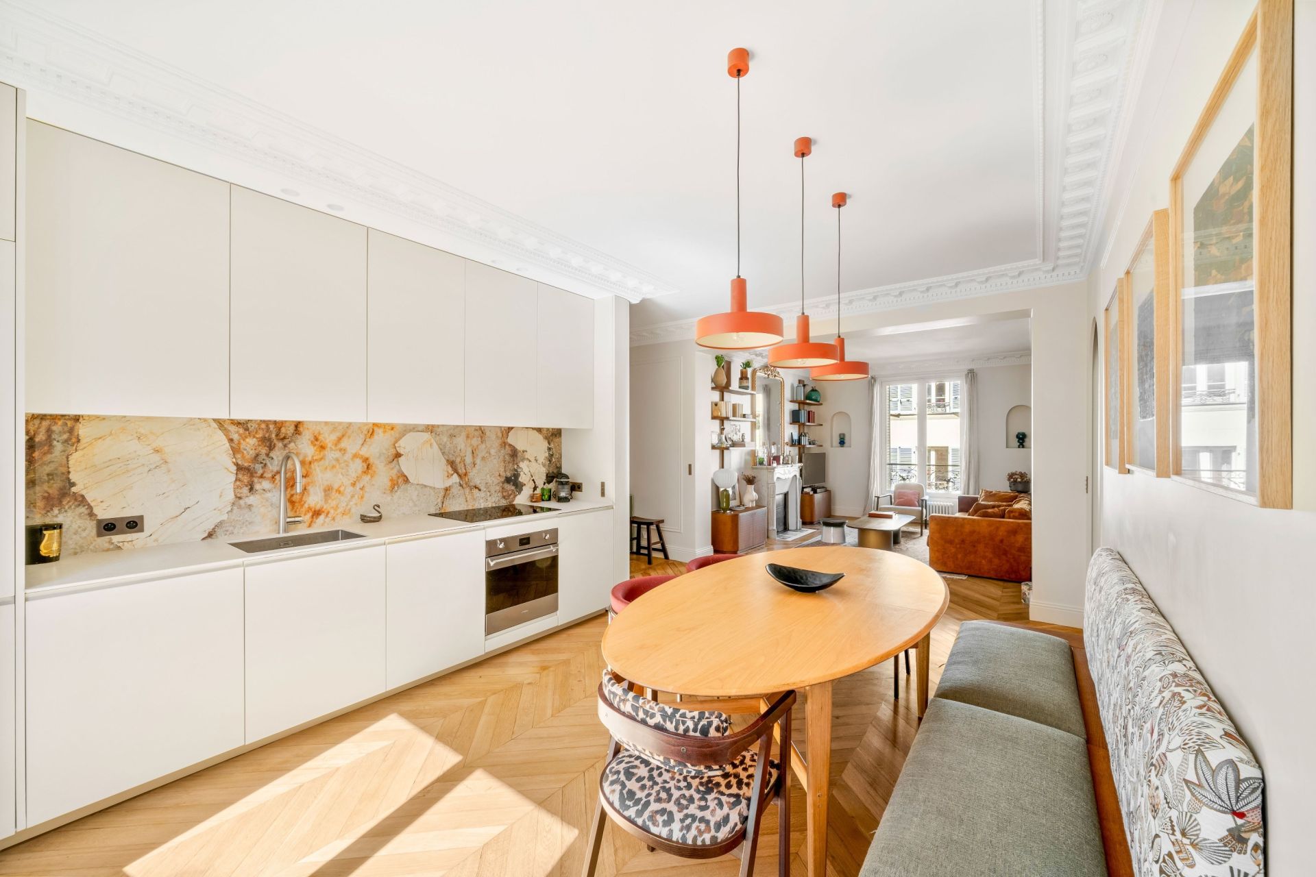 luxury apartment 4 Rooms for sale on PARIS (75018)