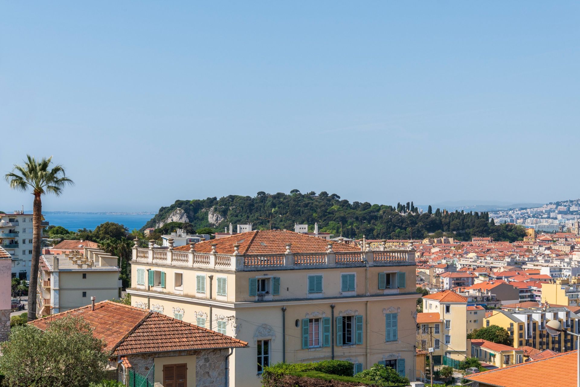 luxury apartment 3 Rooms for sale on NICE (06000)
