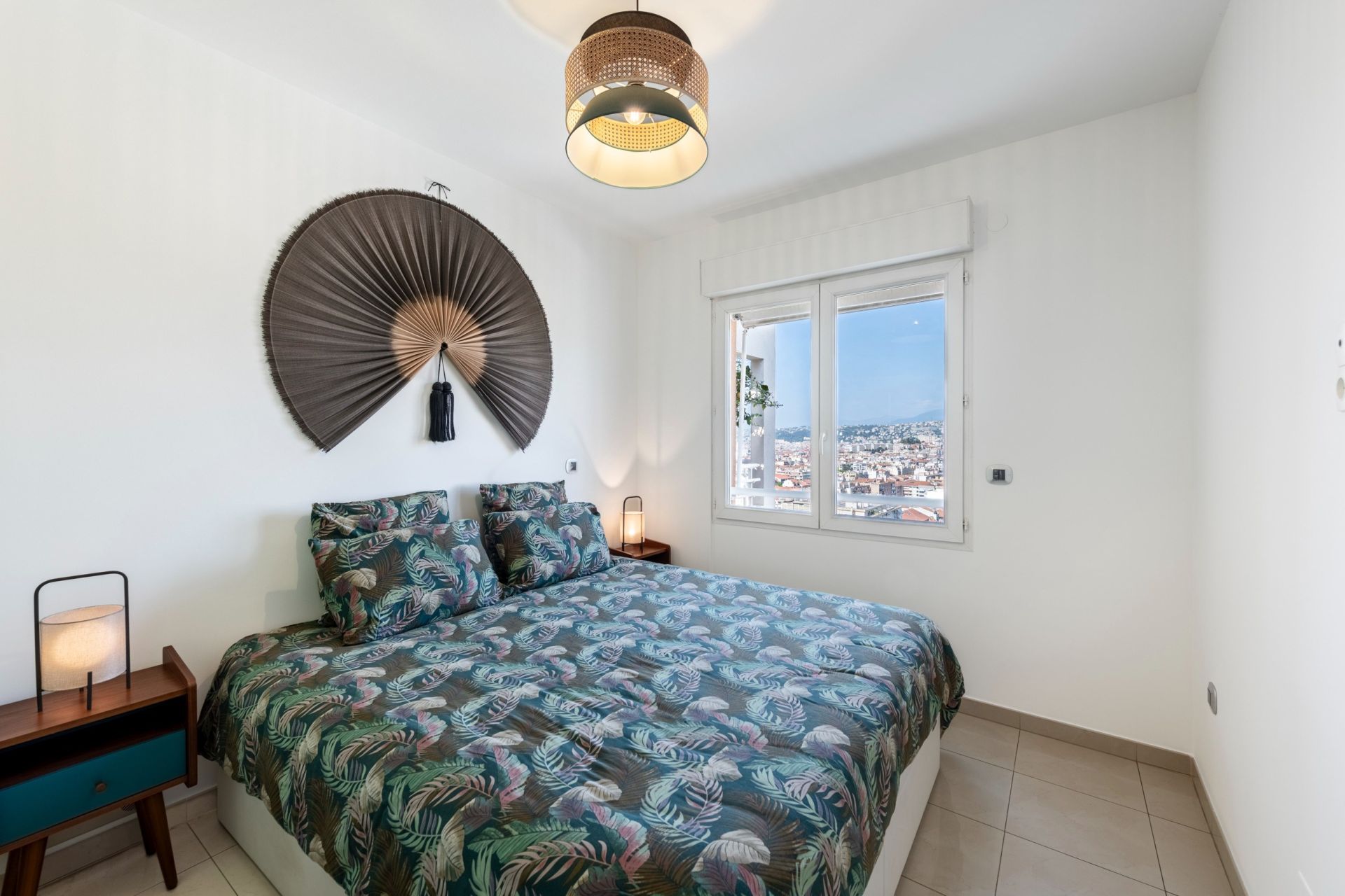 luxury apartment 3 Rooms for sale on NICE (06000)