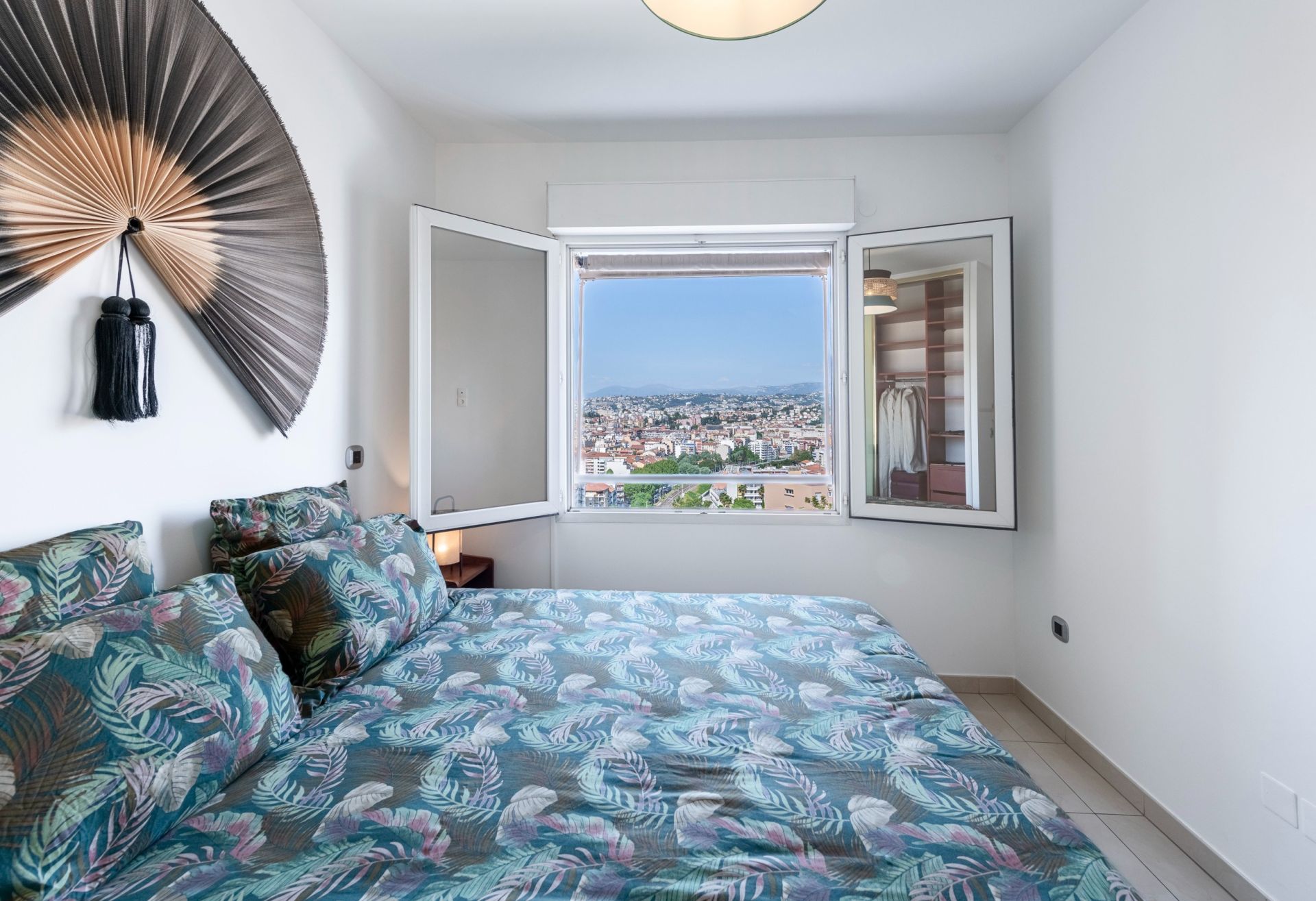 luxury apartment 3 Rooms for sale on NICE (06000)