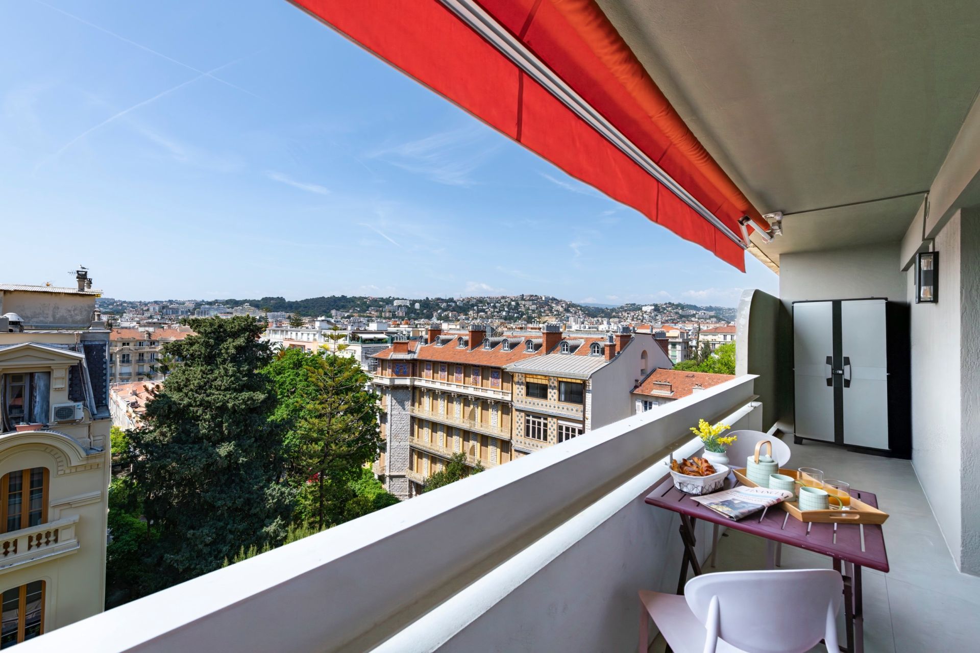 luxury apartment 3 Rooms for sale on NICE (06000)