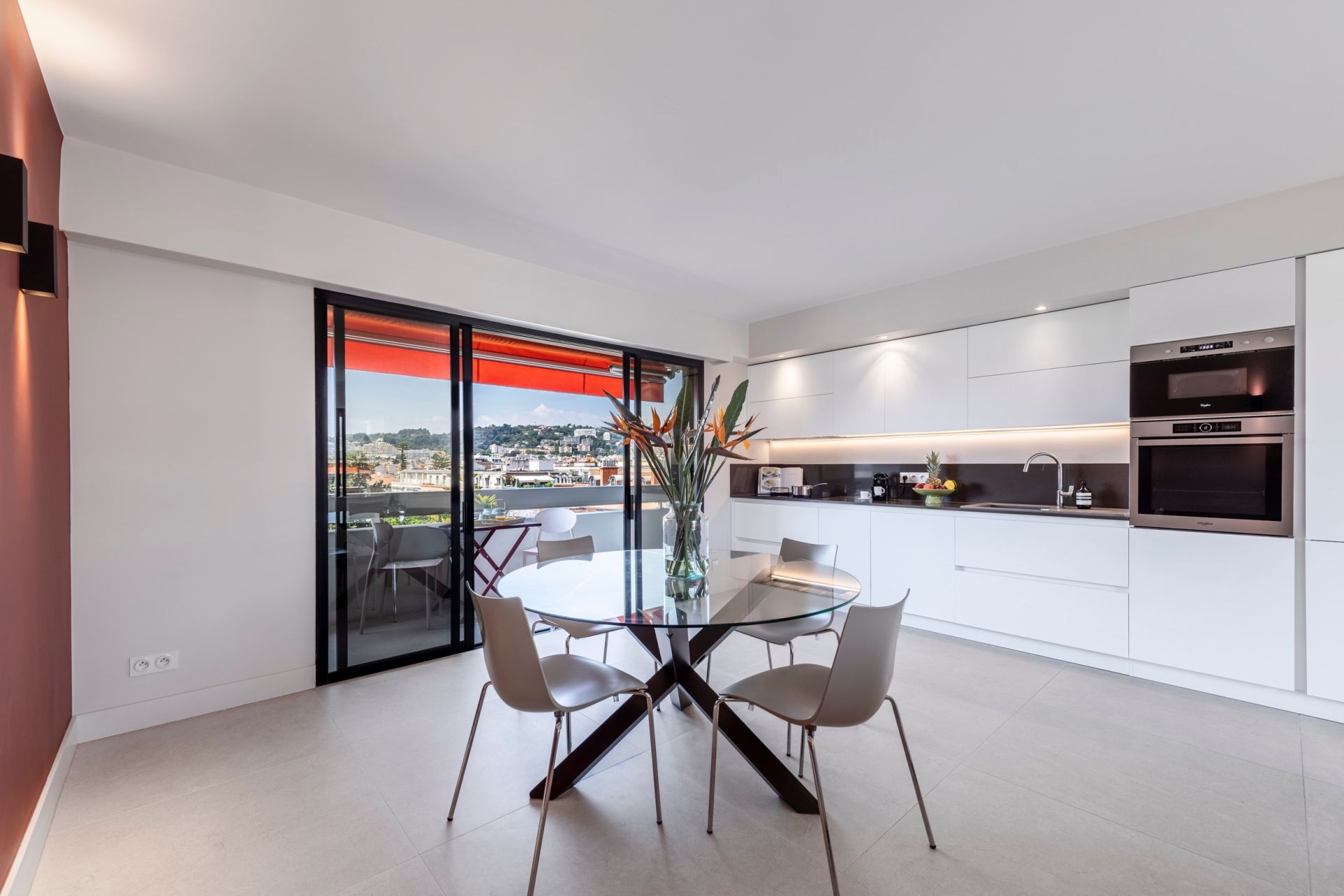 luxury apartment 3 Rooms for sale on NICE (06000)